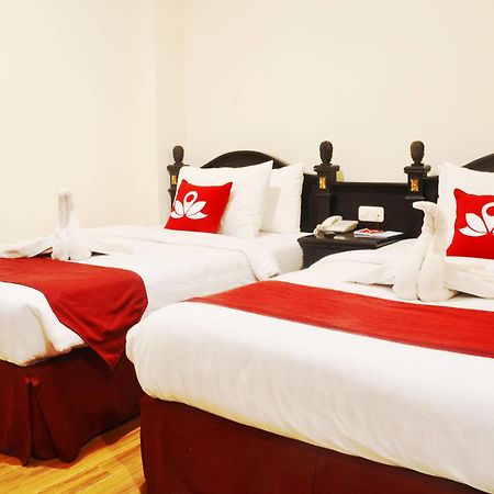 Zen Rooms Sultan Iskandar Muda Surabaya Eksteriør billede
