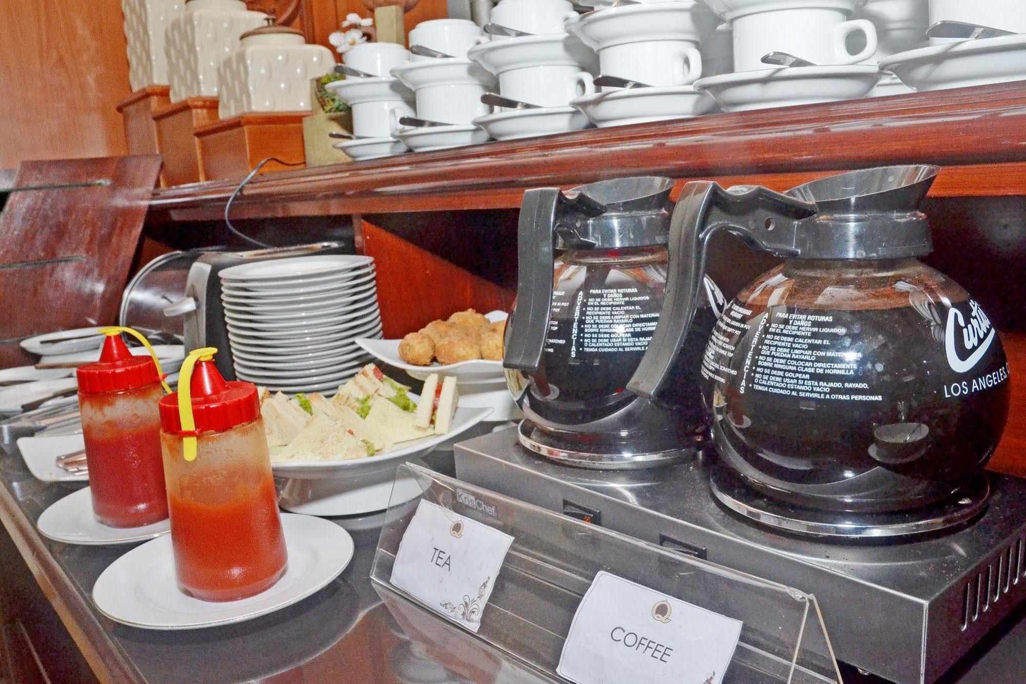Zen Rooms Sultan Iskandar Muda Surabaya Eksteriør billede